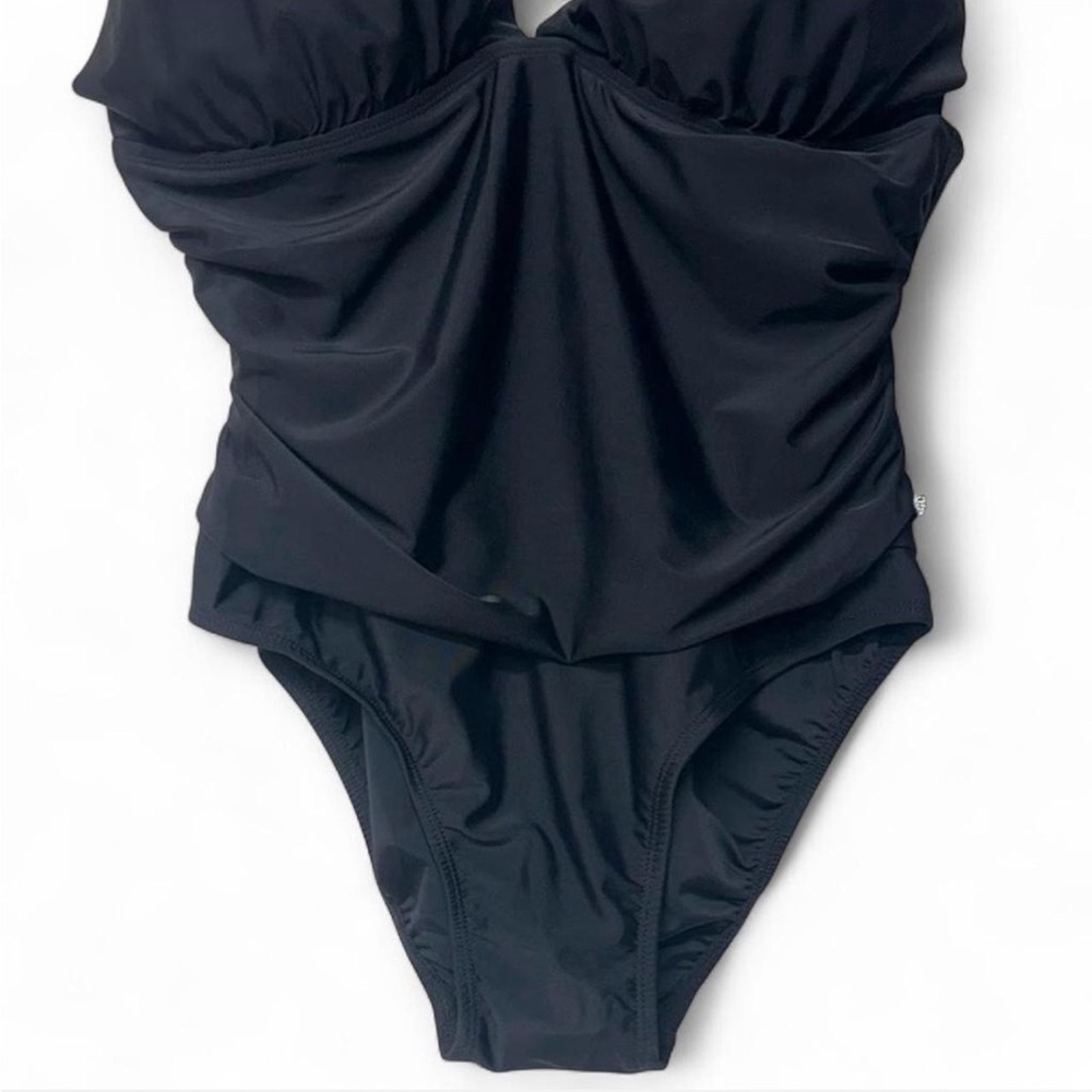 Shore Shapes Swimwear V-Neckline one piece swimsuit - Picture 4 of 8